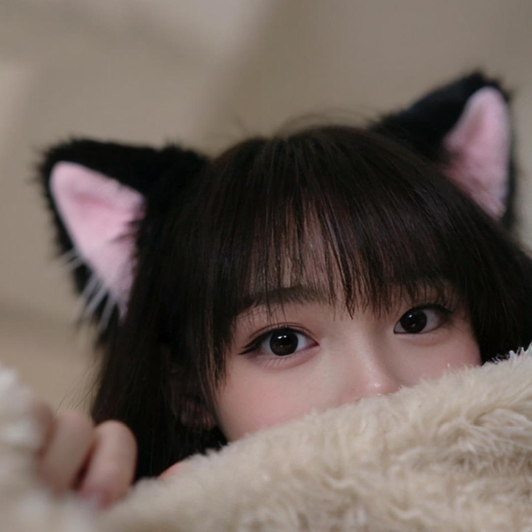 小啊嘛小登西🖤