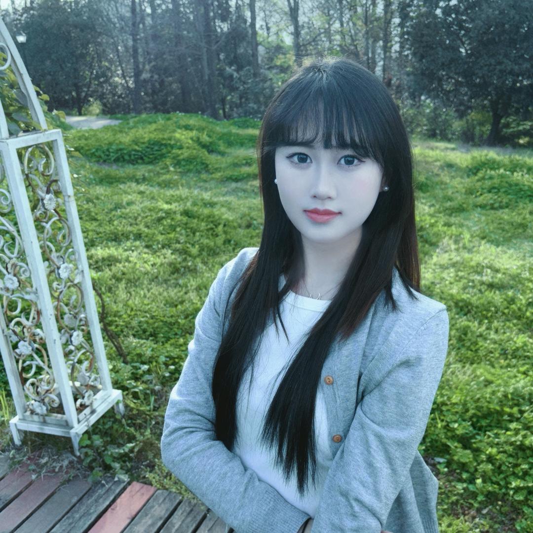 张张牙