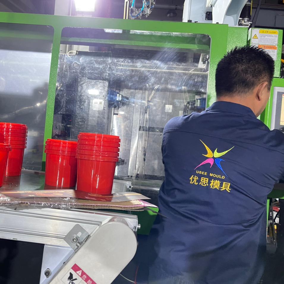 优思模具 . 优格自动化