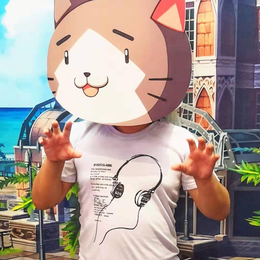 鹏鹏爱吃鸡腿