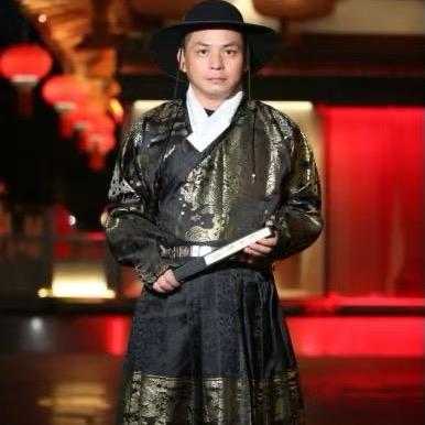 伟将军挑战互联网