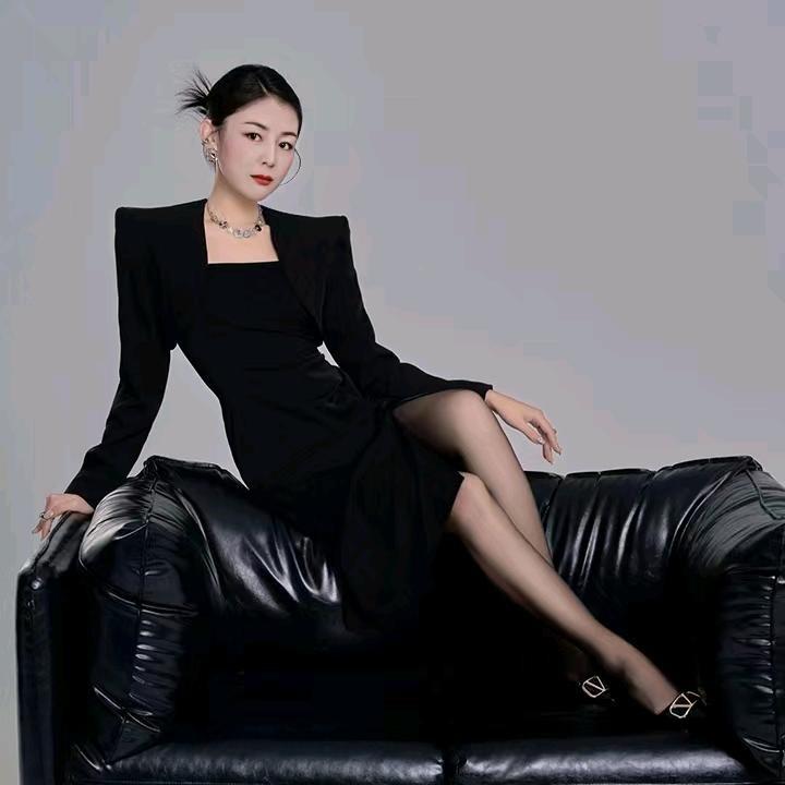 美业灵石小芳
