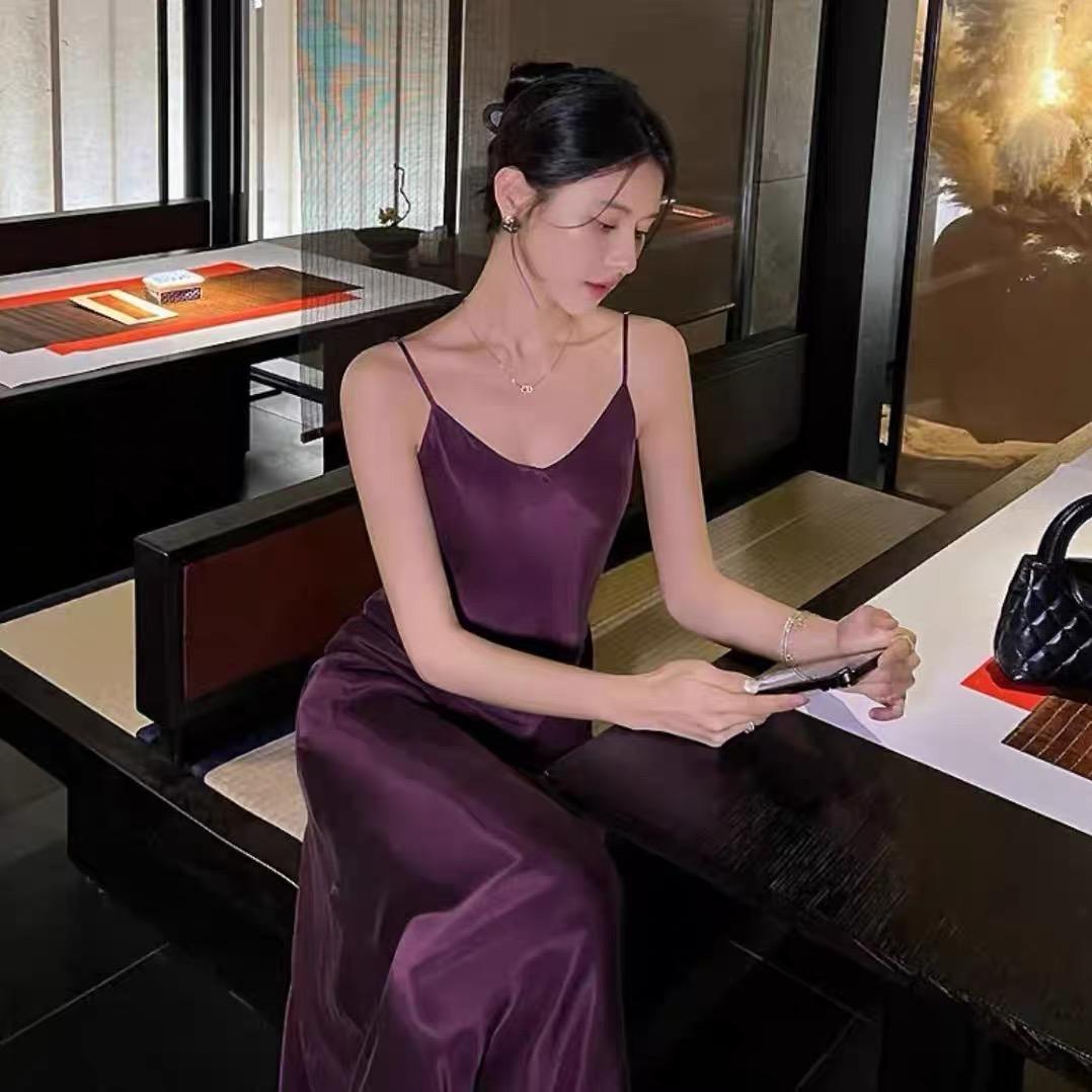 悦·己轻奢女装
