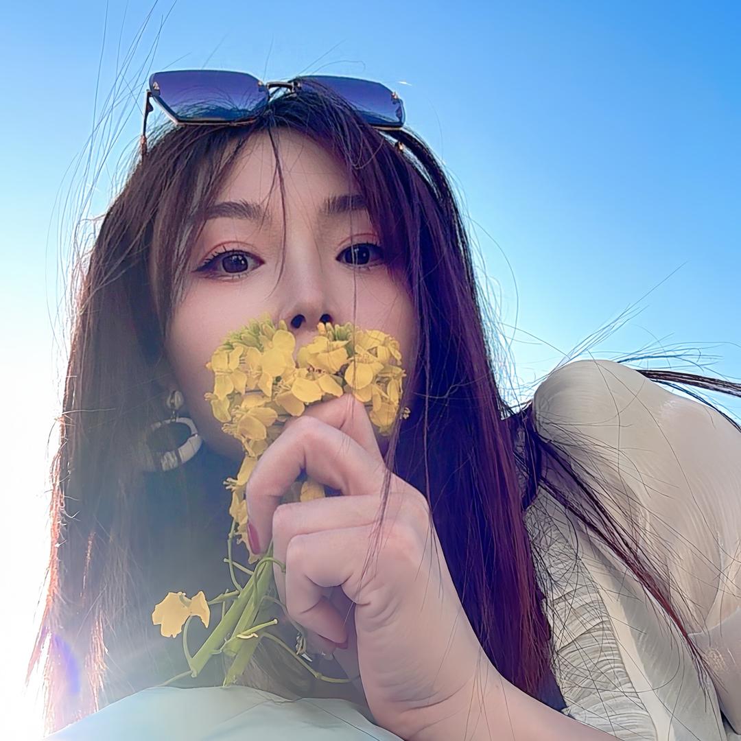 李莹赢🌸