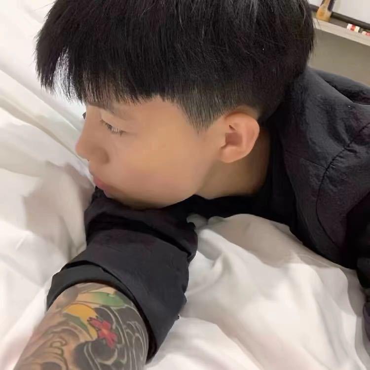 妞妞.