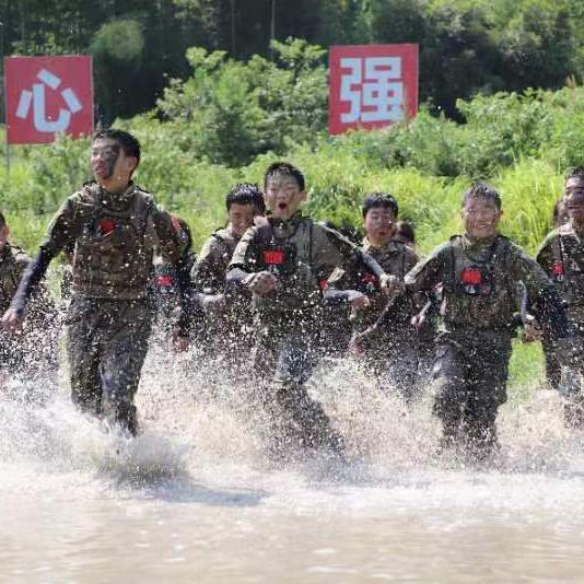 戎创军事夏令营