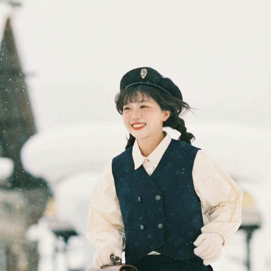 一个甜妹罢了！