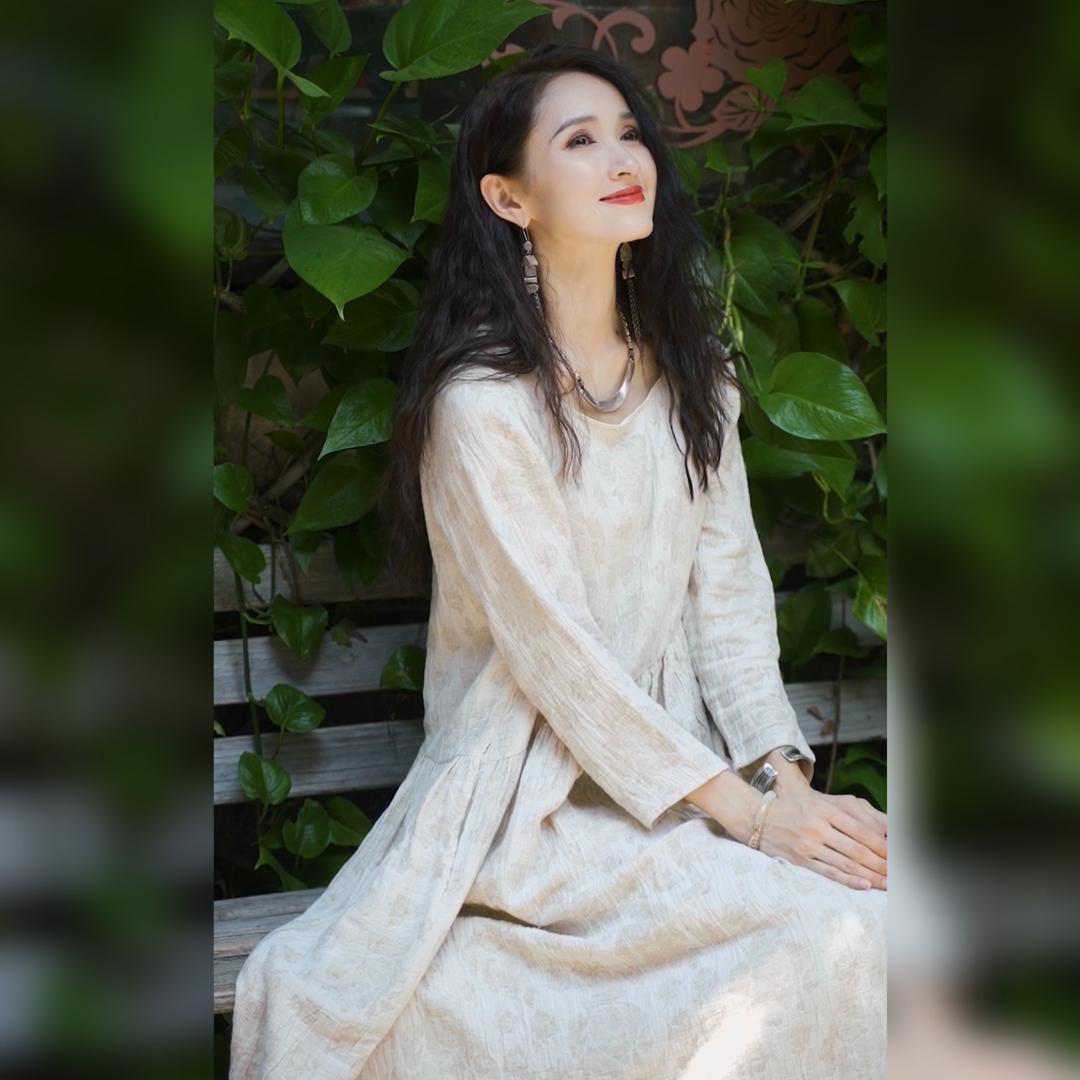 三亩合十棉麻衣着