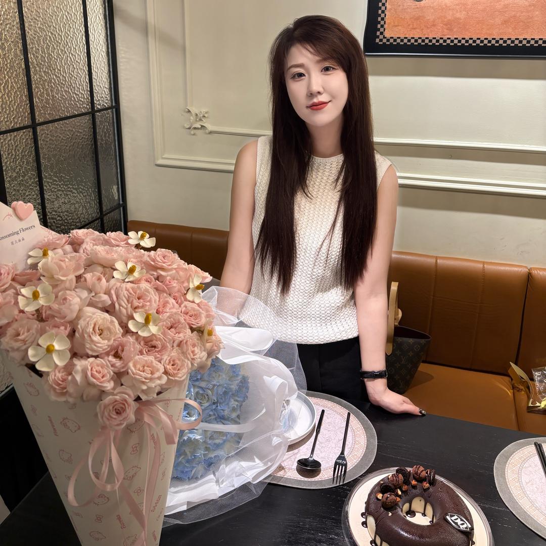 小菲生活（好物分享）的头像