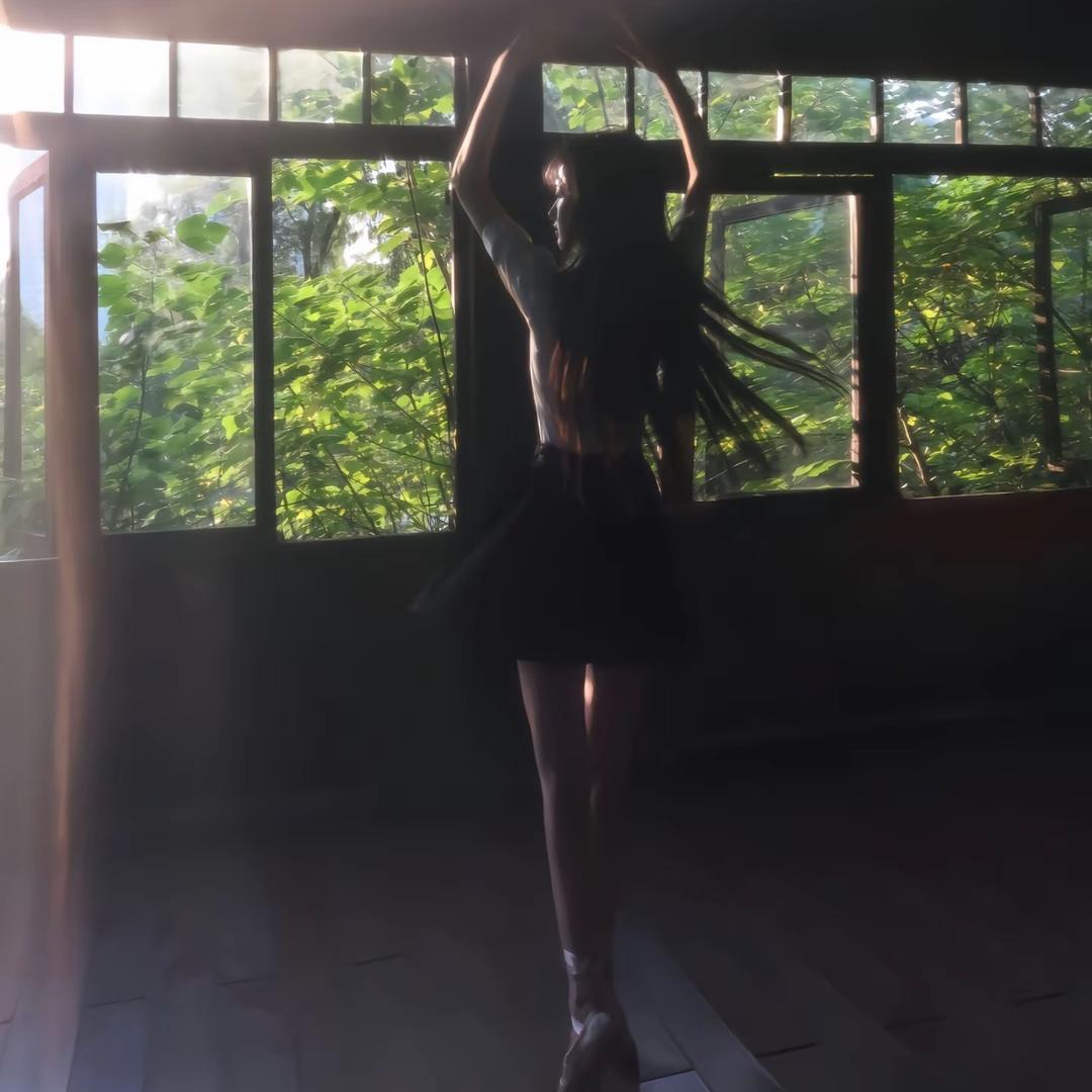 舞蹈老师茸茸💃