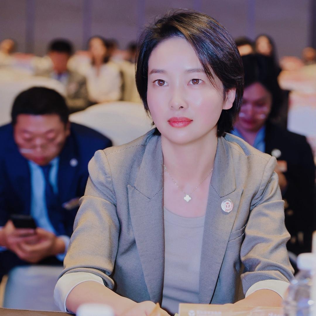 拉萨女律师