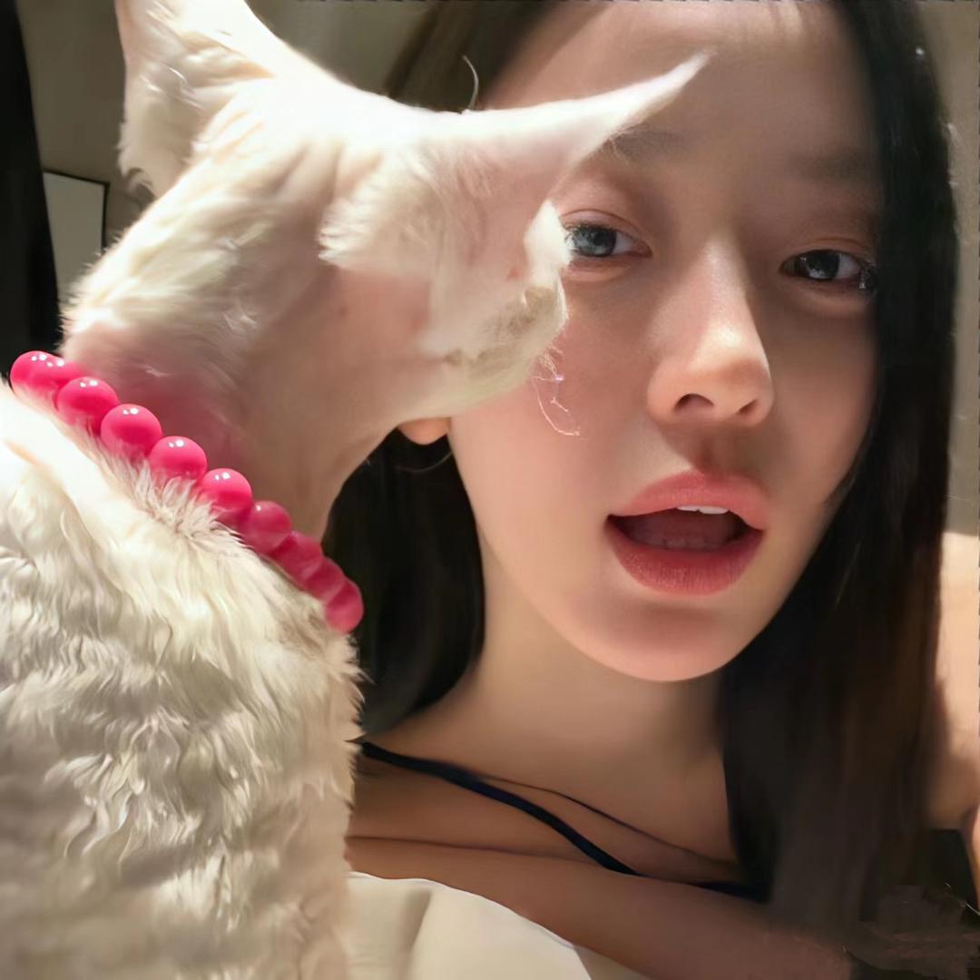 酸酸-