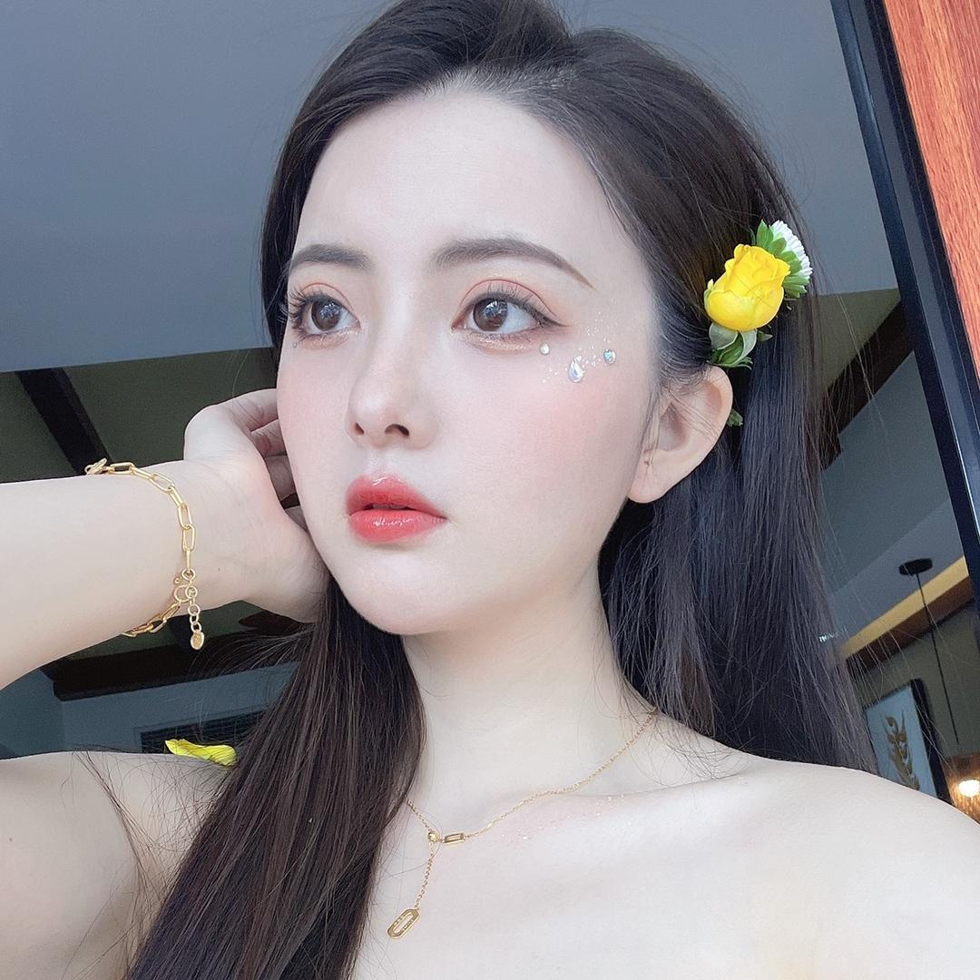 宝宝💋
