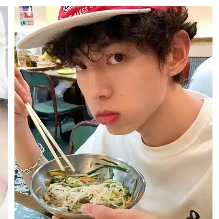 孤独的根号3