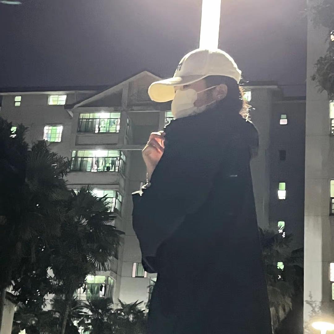 样样.