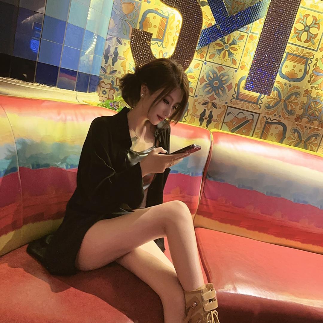 妖精 .