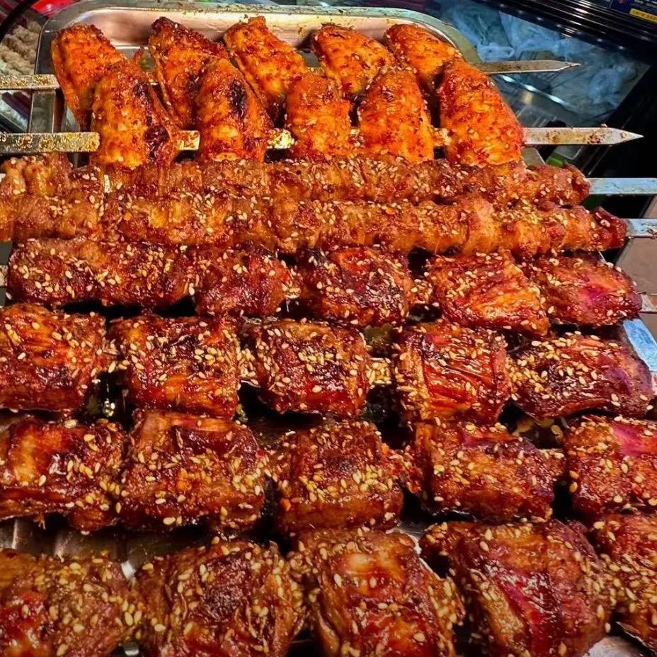 李记耳巴子烧烤涮锅（杜康大道中段）