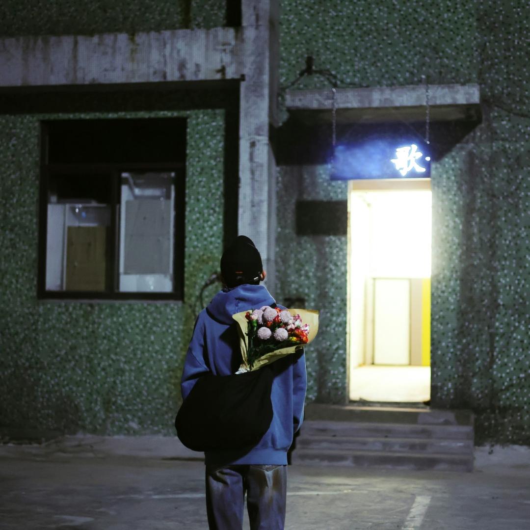 🧚🏻‍♂️🧚‍♀️🧚🏻