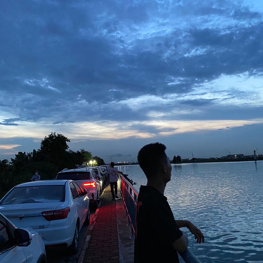 罗陌阡