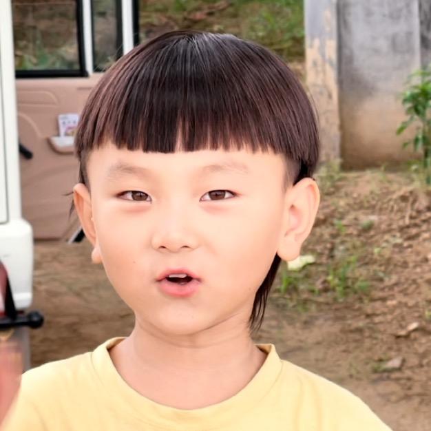 小小竣（妈妈）