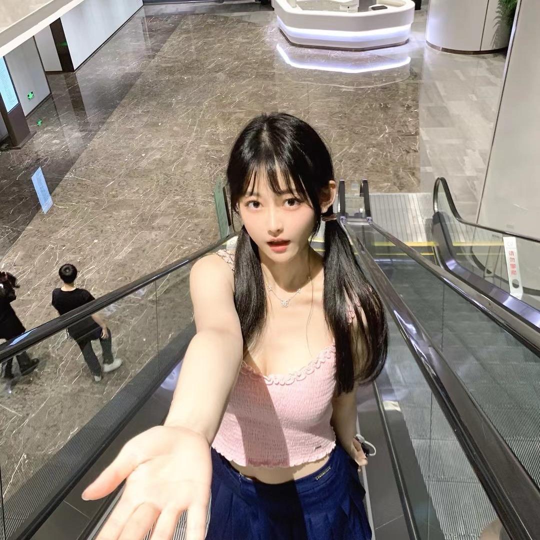 纽约圣女果女王陛下