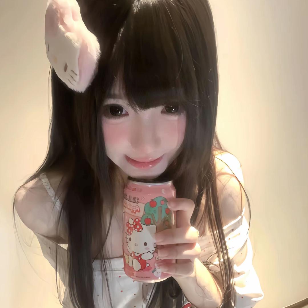 许沂妤.🎐