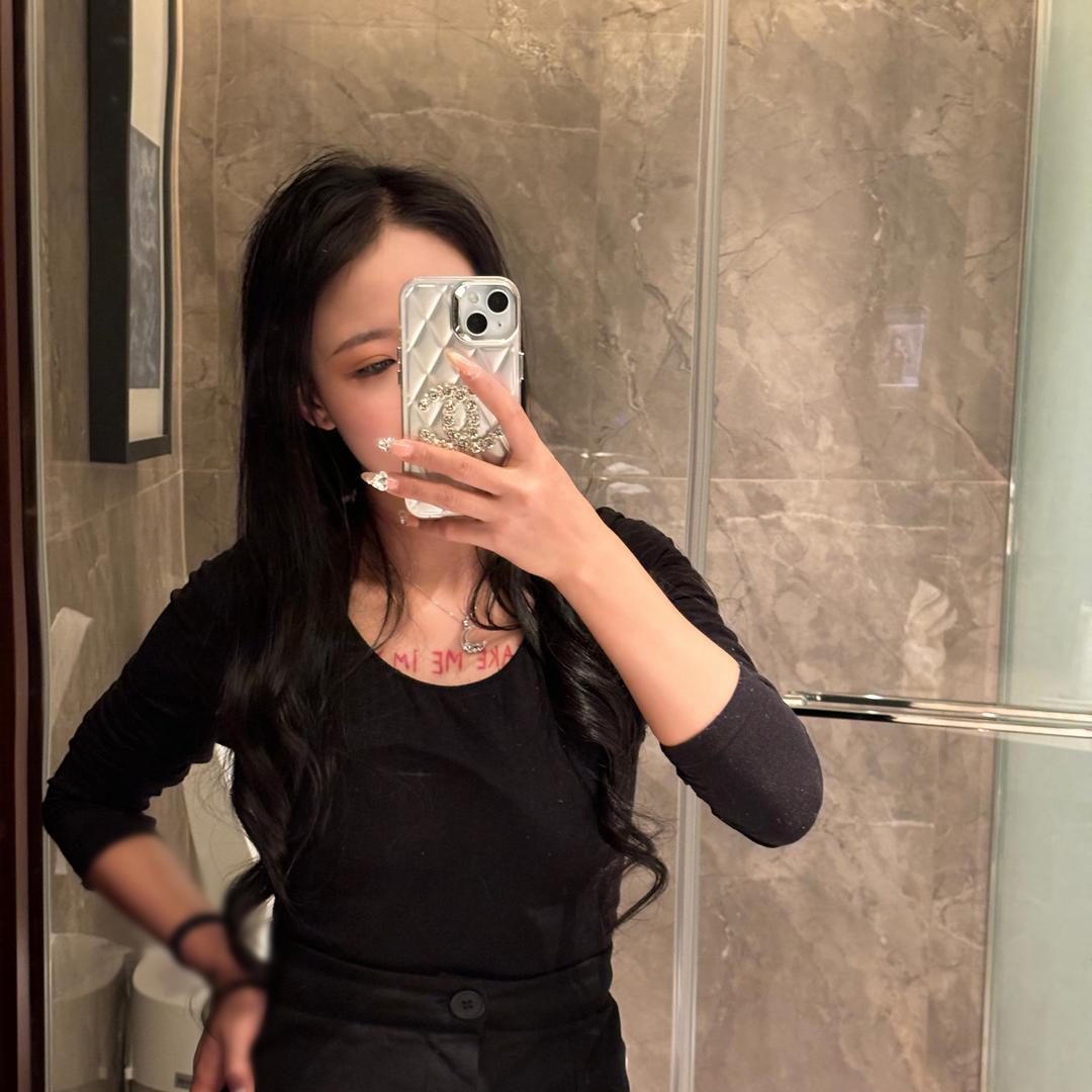🇭  小小黄