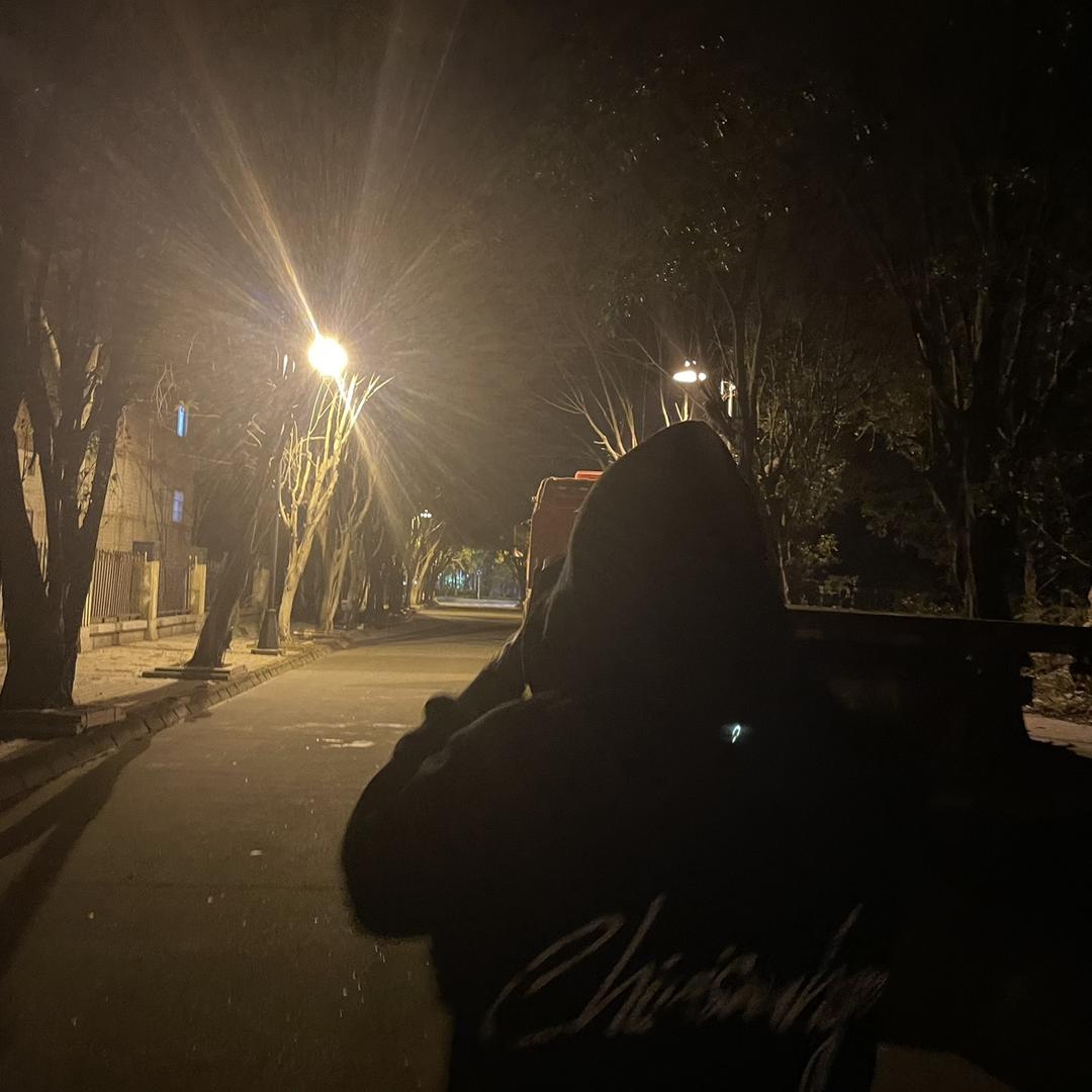 祈光.