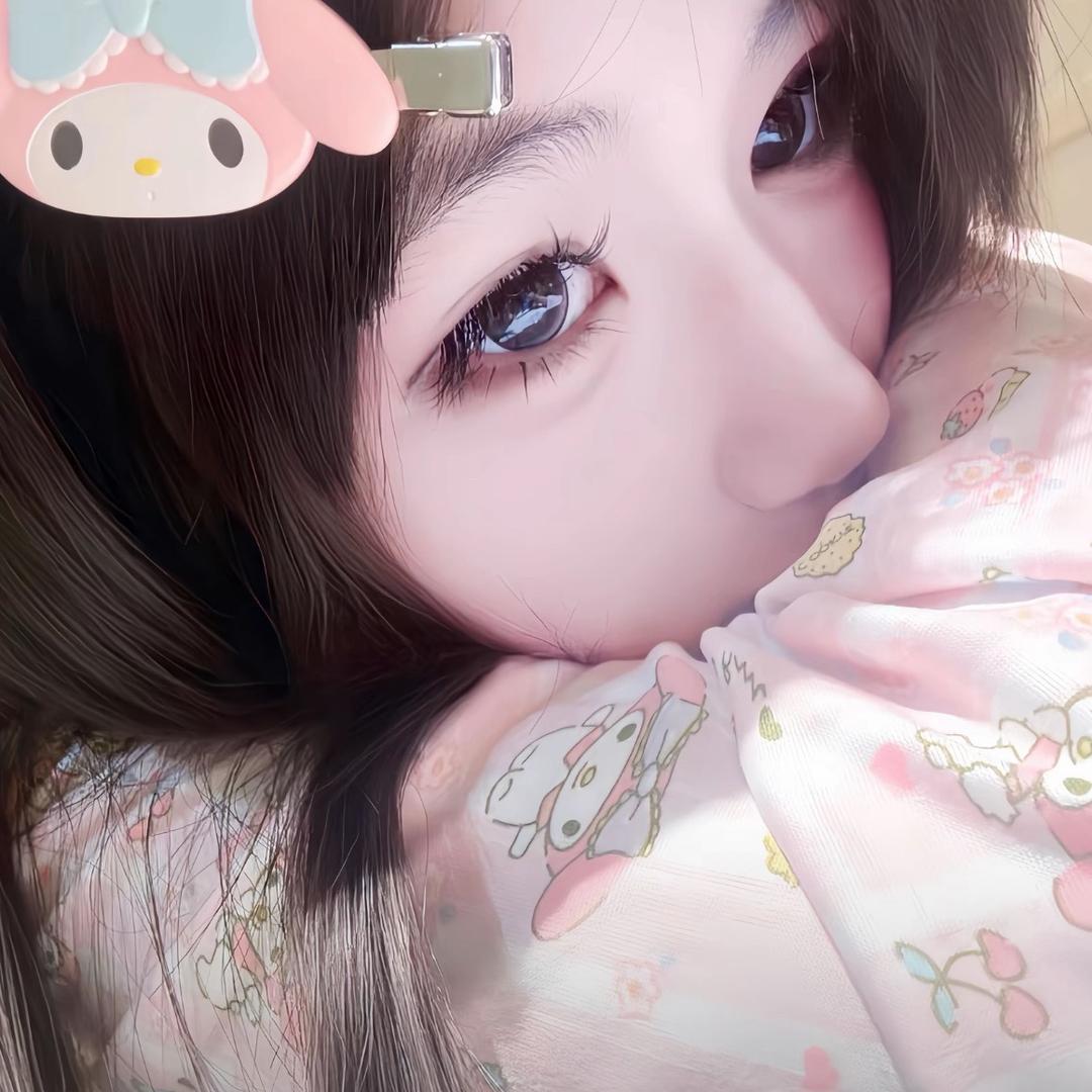 她喜欢钓鱼