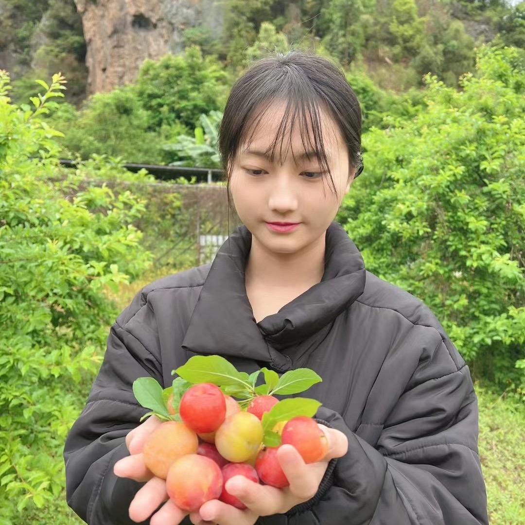 暴躁小梅