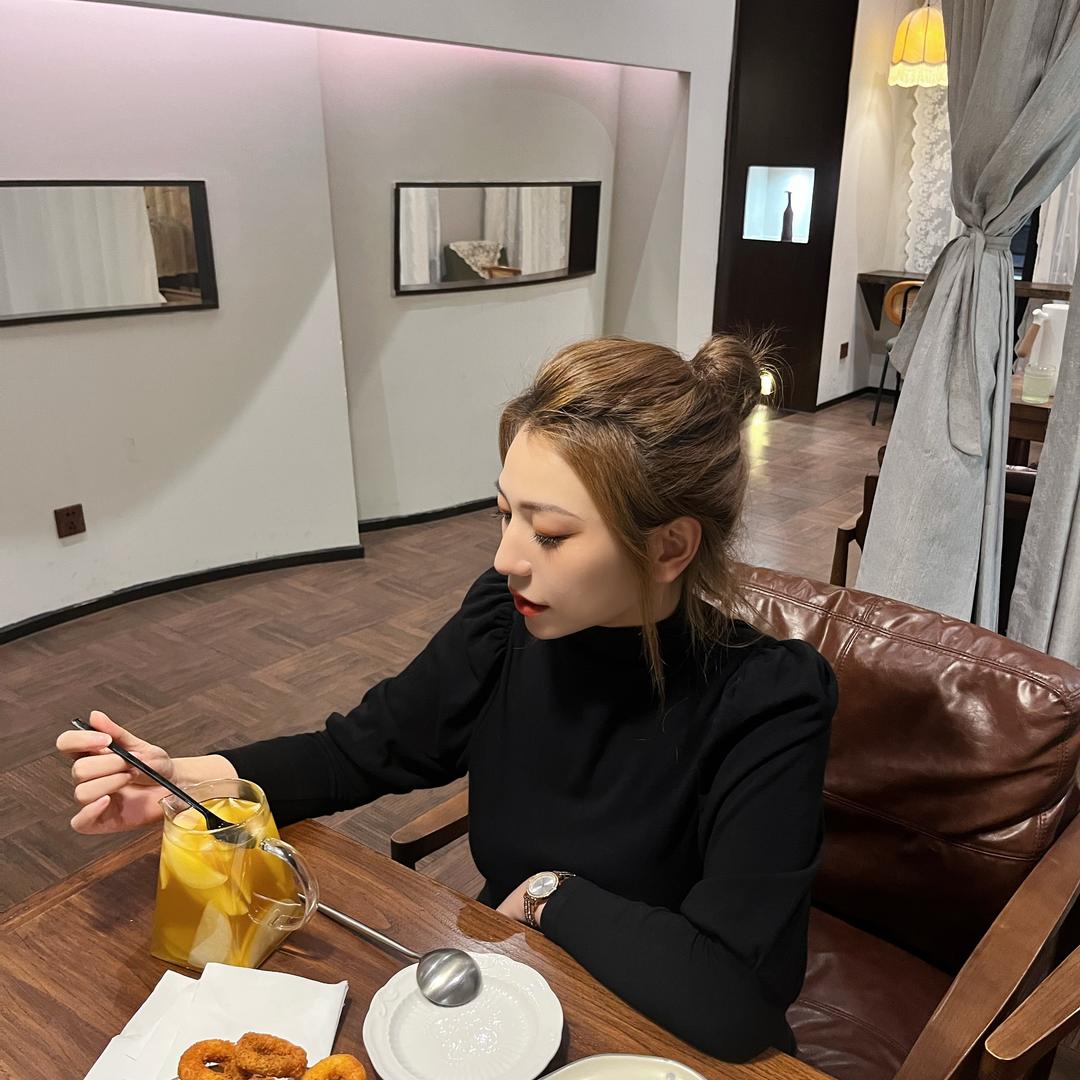 钰爵夫人婚纱摄影 店长彩霞🎈