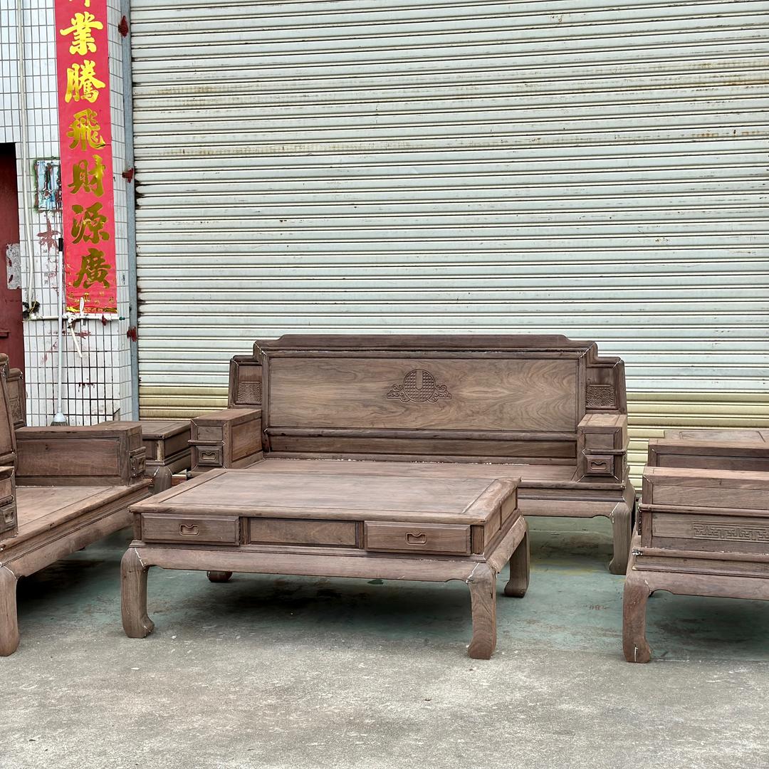 新会鸿泰家具馆专业黑檀