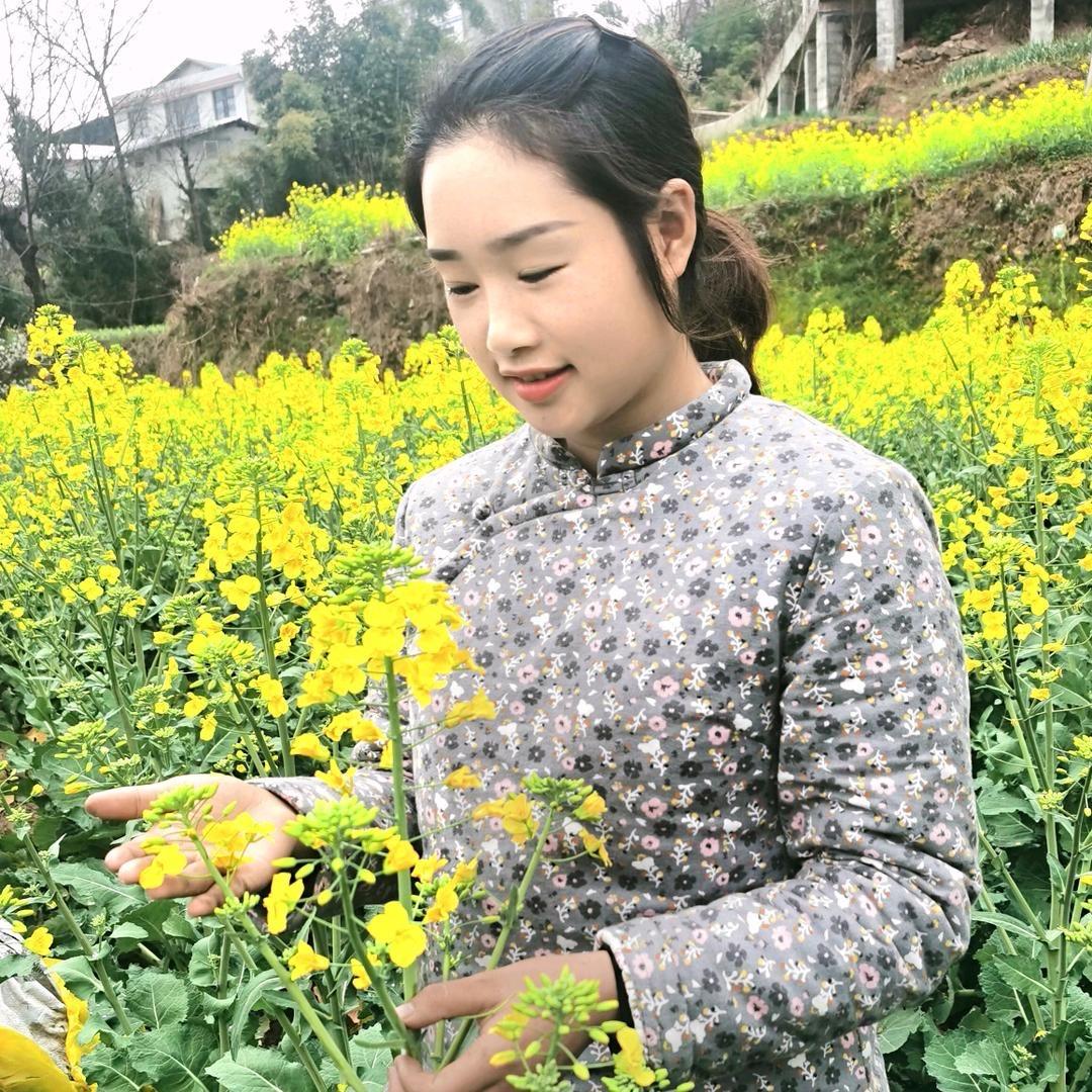 川味小夫妻🔥26号早9点云南山货溯源@抖音