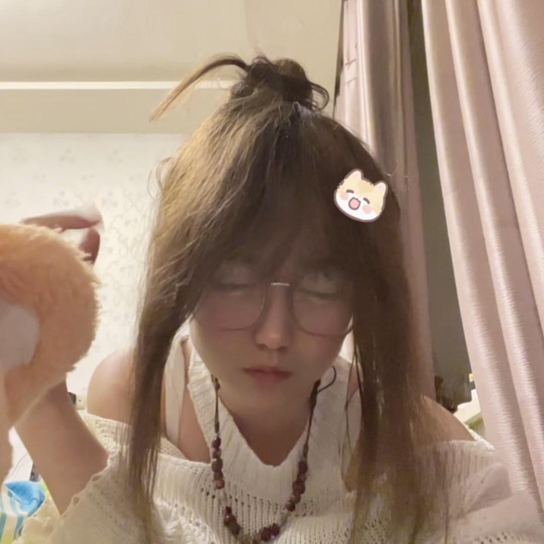 莹莹