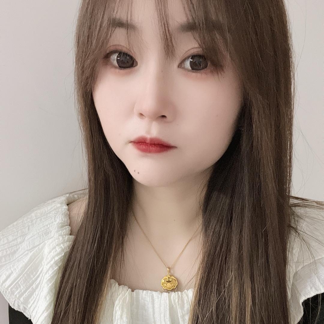 是小雪吖