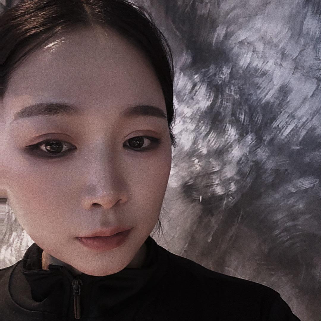 尚丑丑@