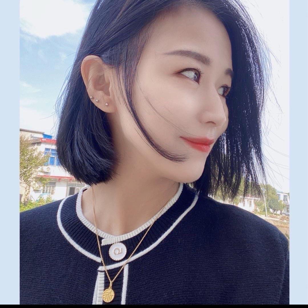 平 漂亮  .  🎀