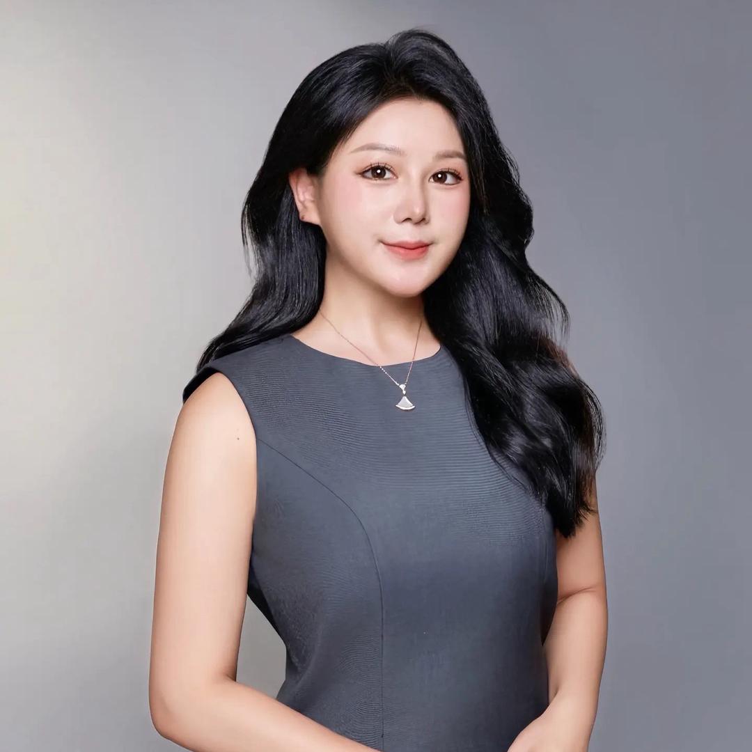 售楼部小姐姐