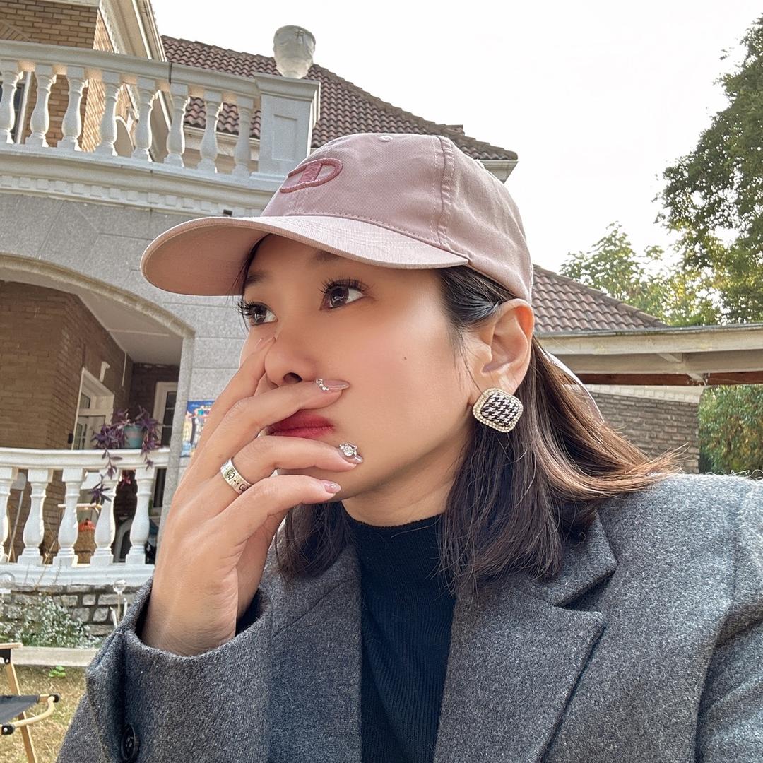 蜜罐里的萤火虫