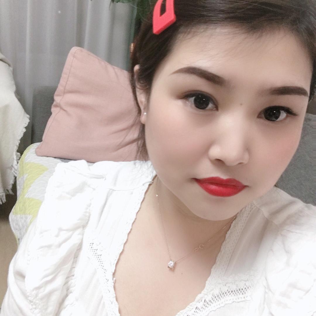 一副眼镜