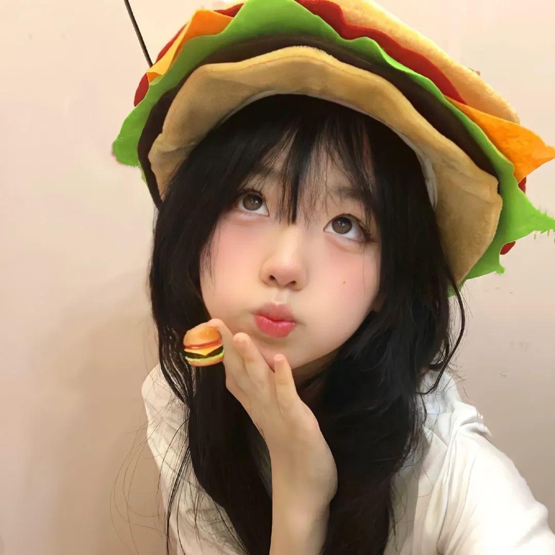 婕米孕期穿搭