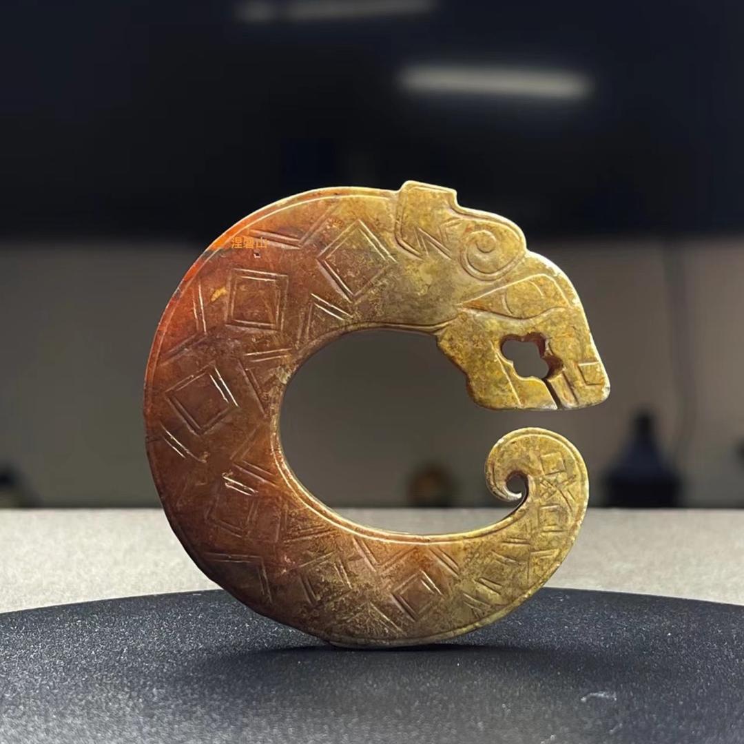 墨尘