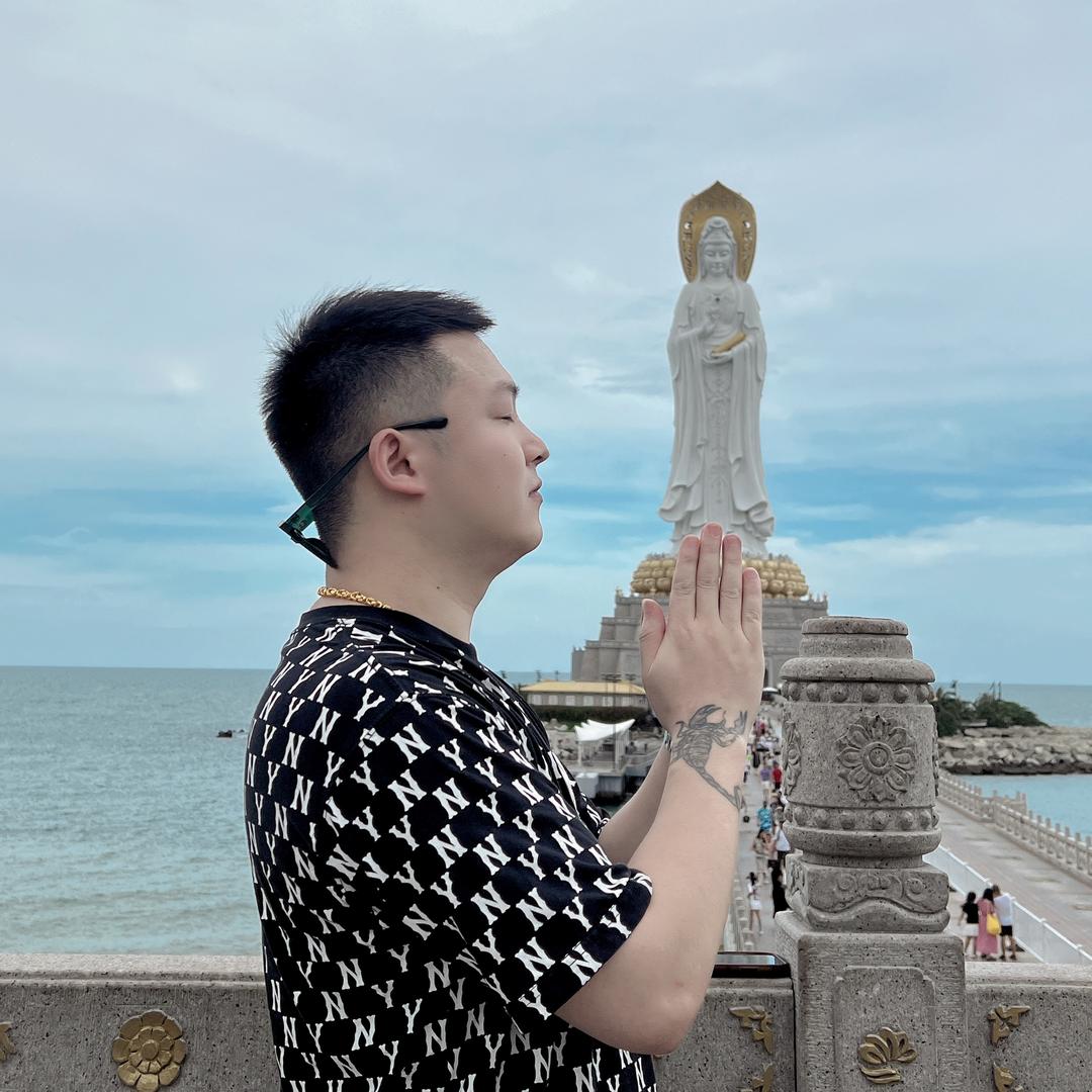 敬哥哥头像