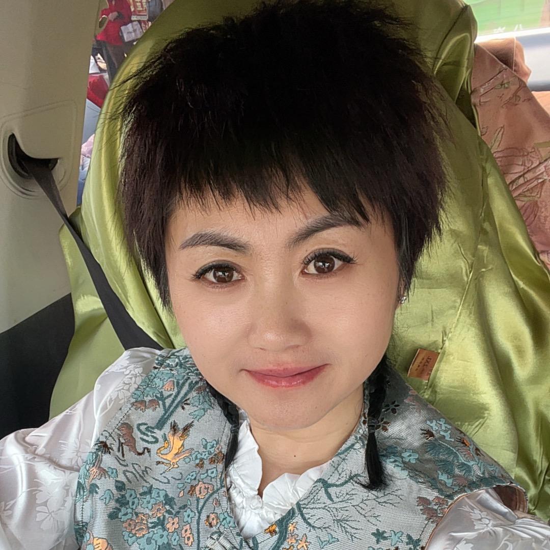 天地生辉