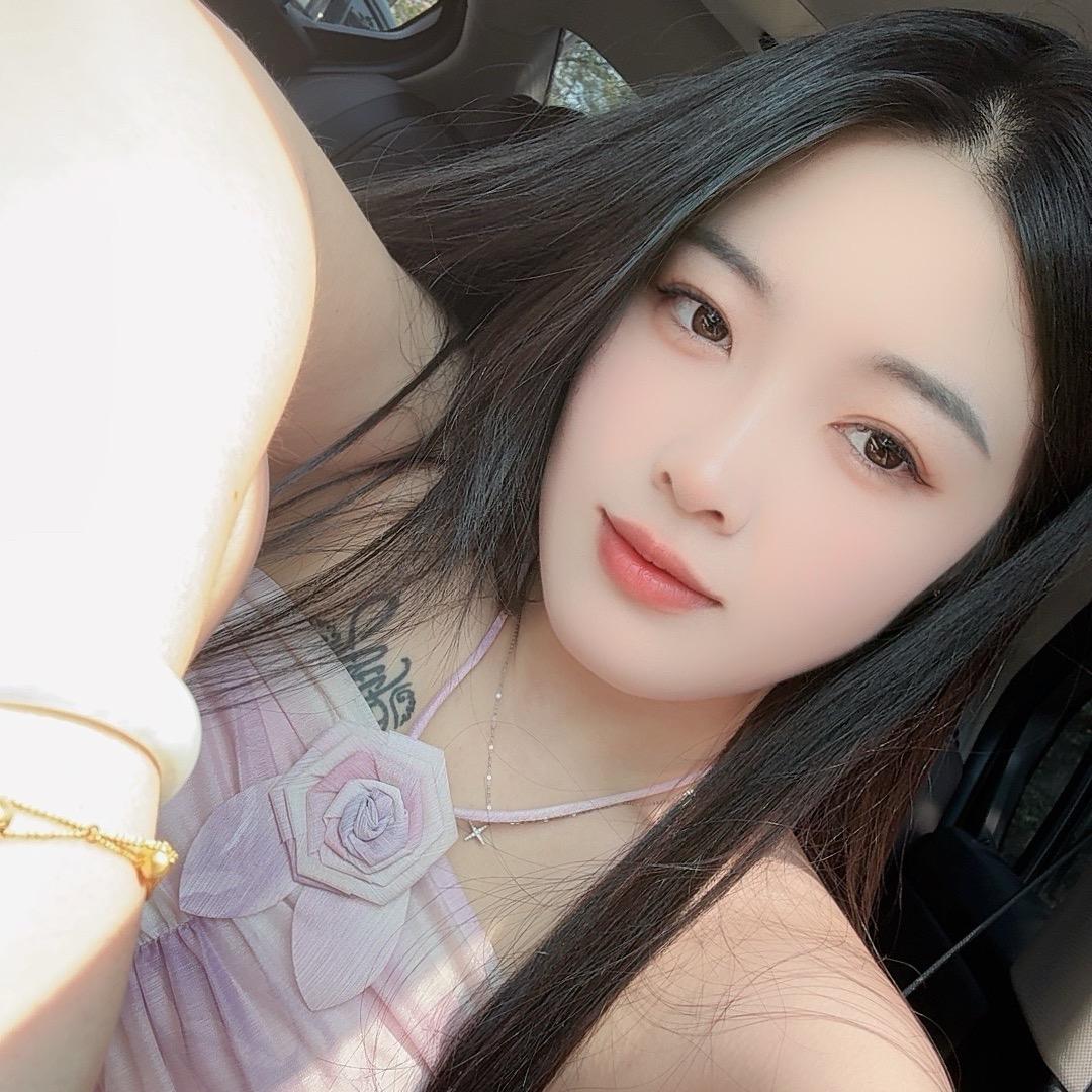 现在的轩轩 你高攀不起