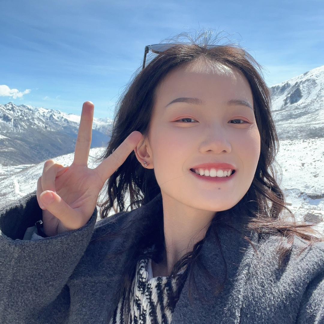成都法拍房梦瑶