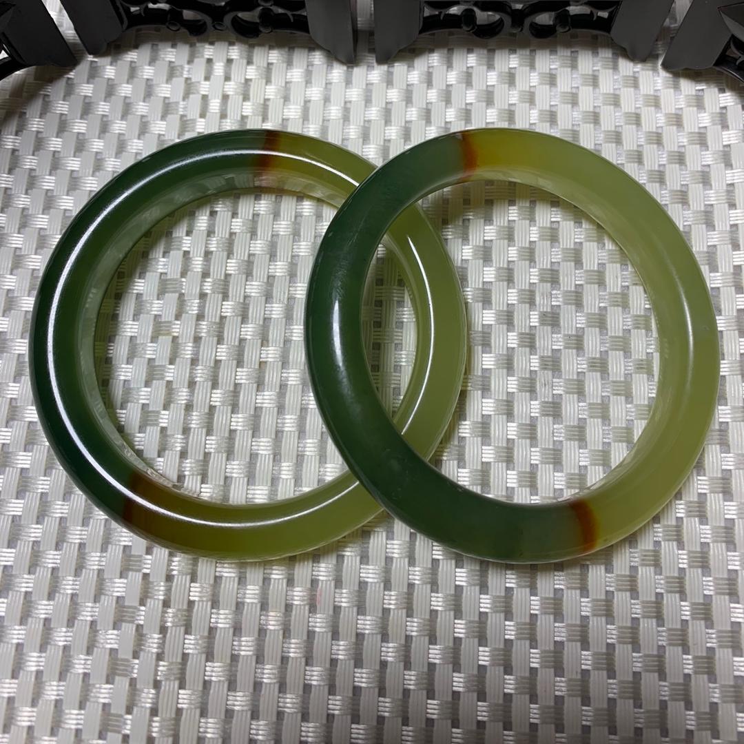 董哥岫岩玉的头像