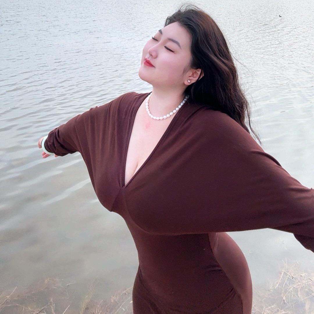 欧美范的容嬷嬷