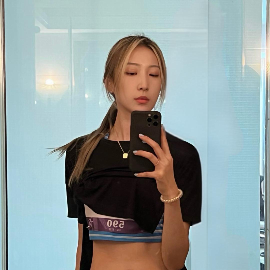 瑞琦-