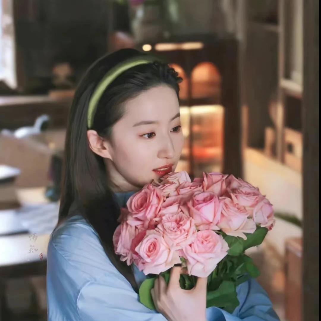 是阮阮呀